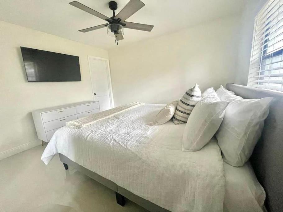 Stylish 3/2 Getaway! Near Theme Parks! Vila Lakeland Exterior foto